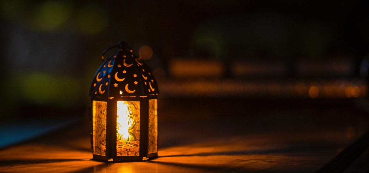 pexels-ahmed-aqtai-2233416